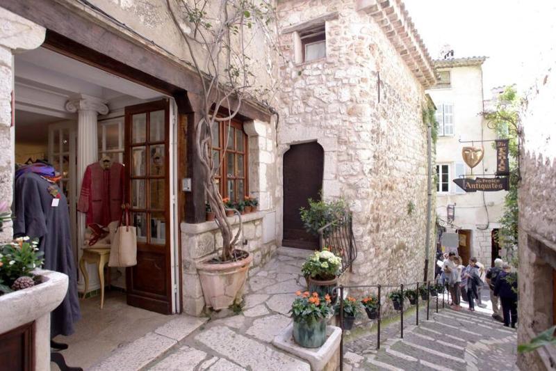 Photo of Maison Pittorresque St Paul De Vence