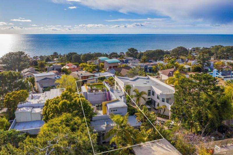 Photo of Beach Resort Home W 47 Ocean Views Jacuzzi Amp Sauna