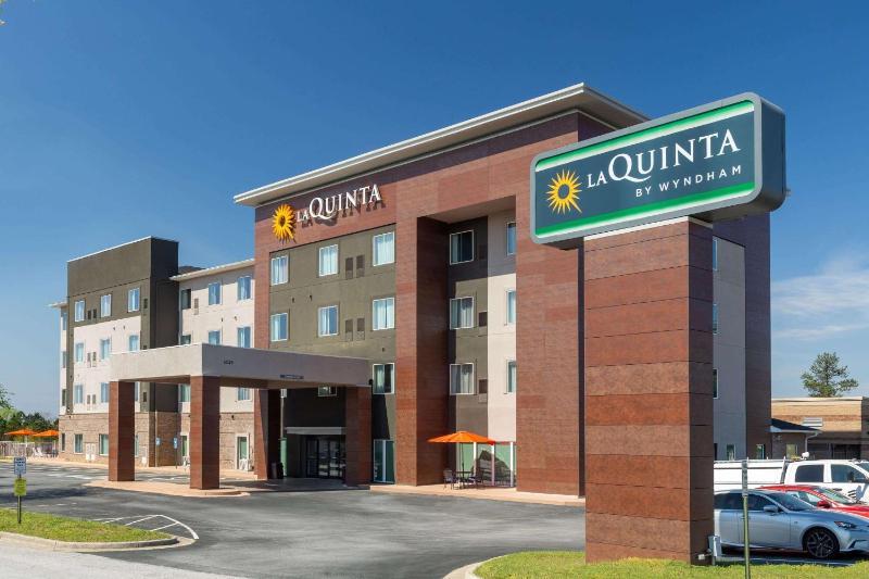 Photo of Hawthorn Suites By Wyndham Augusta