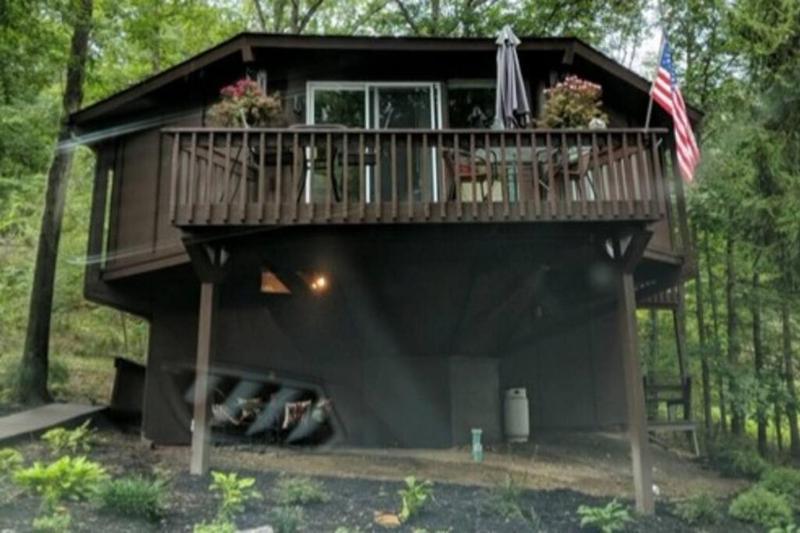 Photo of Round Cabin 5 Min To Bedford Pa Deck Hike Golf