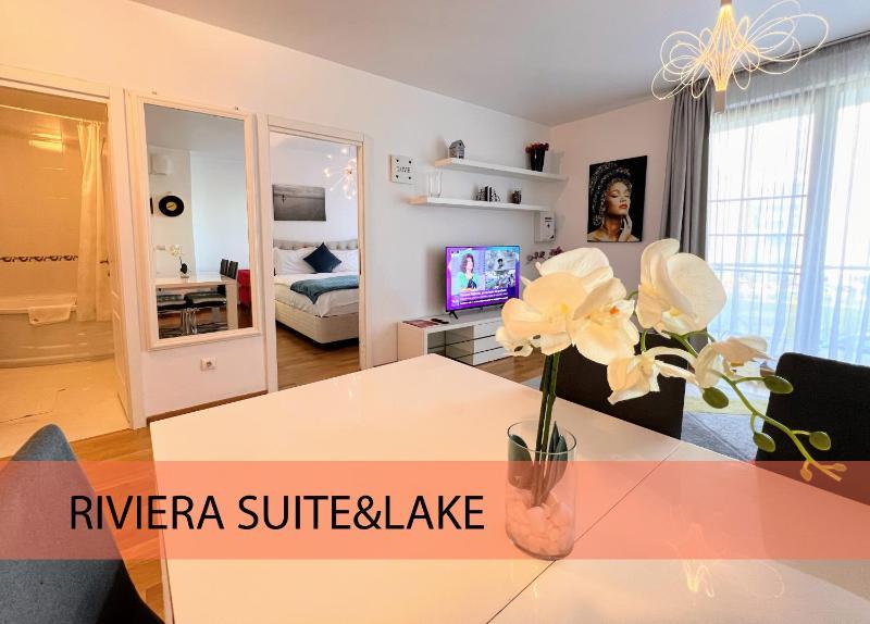 Foto de Red Riviera Suite Amp Lake