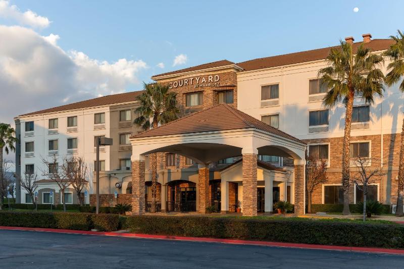 Foto de Courtyard By Marriott Rancho Cucamonga