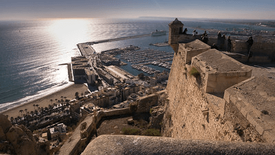5 Mejores lugares para meditar y practicar mindfulness en Alicante